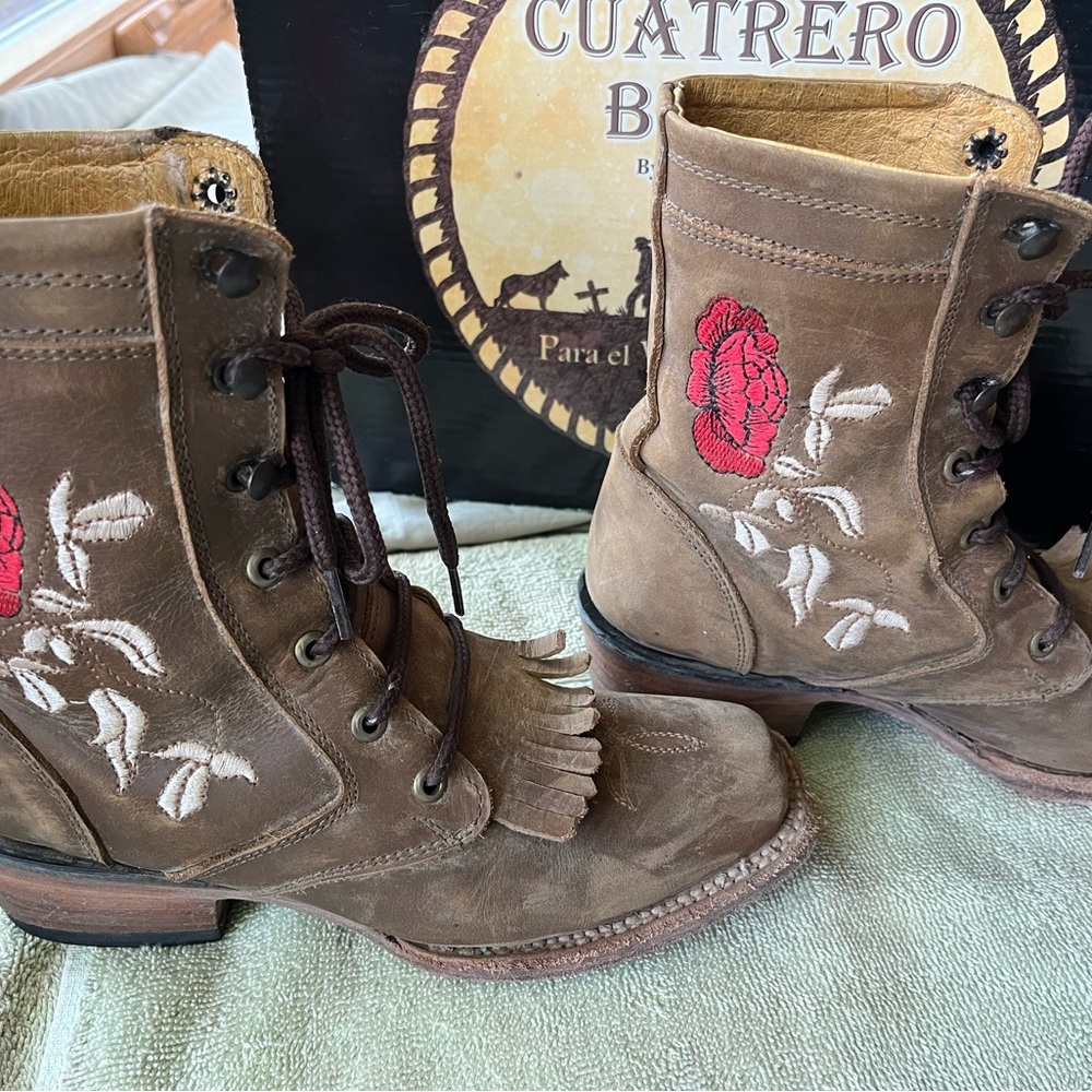 Women's Brown Embroidered Boots - Picture 7 of 7